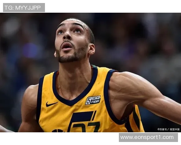 戈贝尔半场表现抢眼11分8板3助助力球队领先鹈鹕 戈贝尔半场表现抢眼11分8板3助助力球队领先鹈鹕