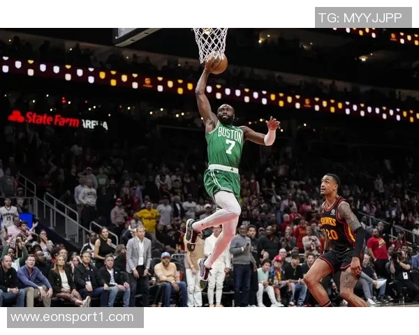 杰伦布朗为何只穿一边袖子想要改变自己的气场与风格